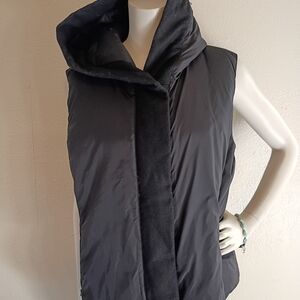 Eileen Fisher Down Filled Black Quilted Puffer Nylon’s Vest Wool Trim Petite L
